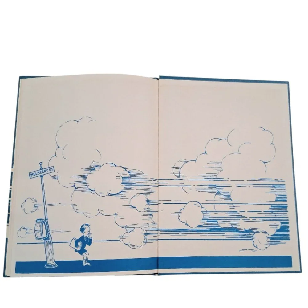 And I Think I Saw It On Mulberry Street Dr. Suess (1937, Vintage BCE, Banned)